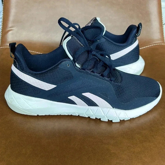 Reebok memory tech sneakers - Picture 1 of 6